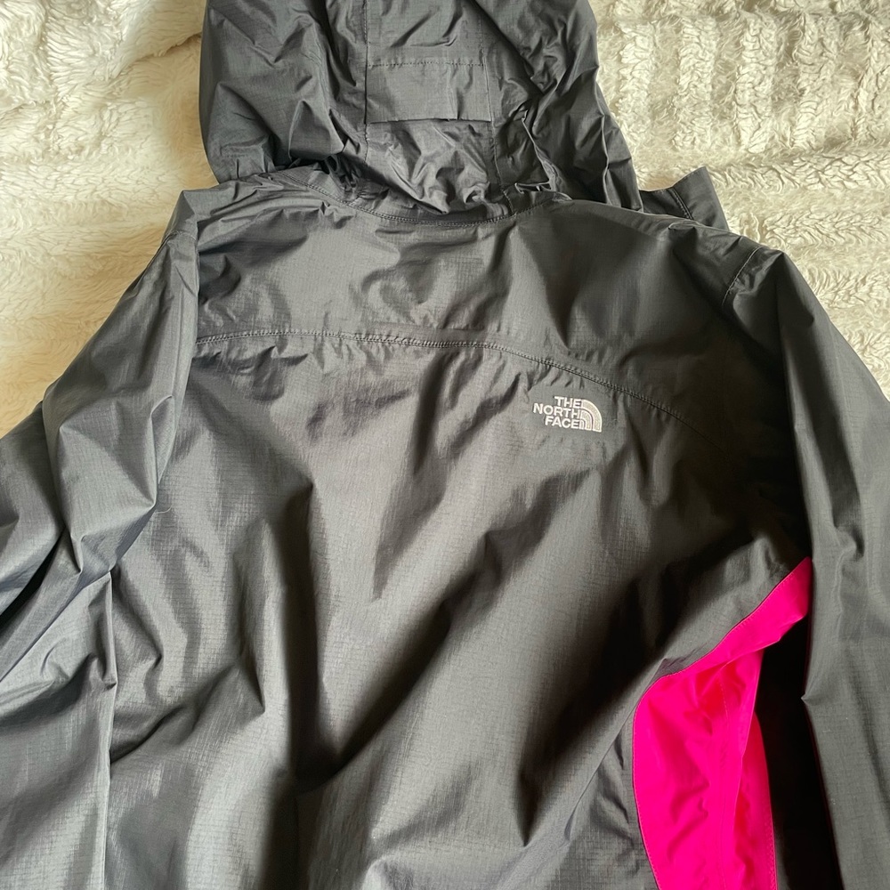 Northface Shell Jacket - image 2